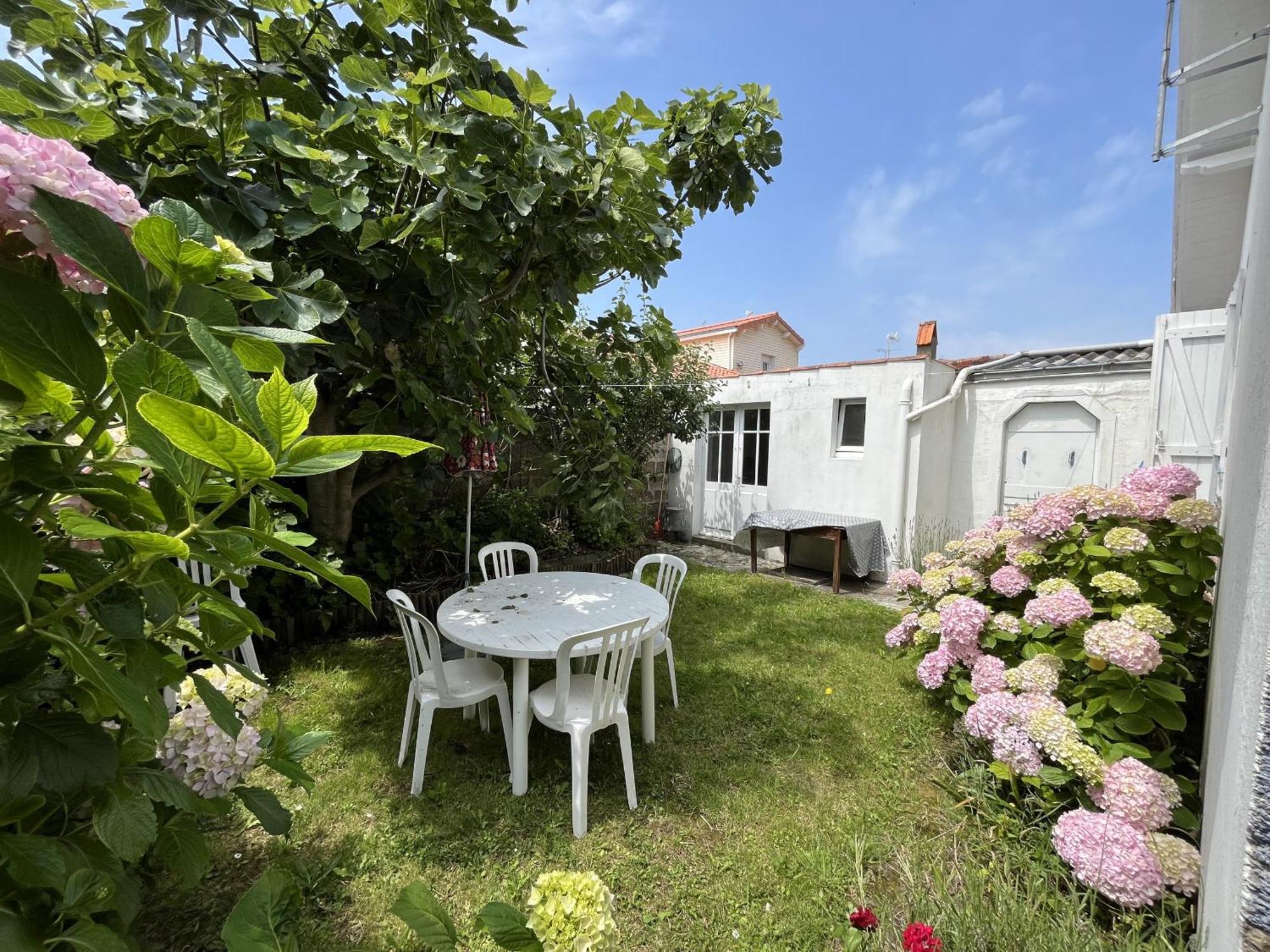 Maison Typique 30 S Proche Plage Saint Gilles Croix de vie Exterior foto